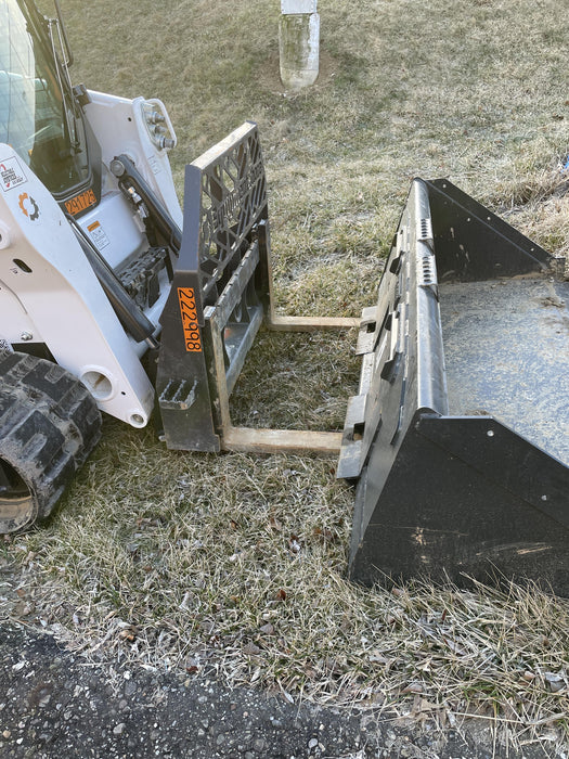 2022 PALADIN 48" Pallet Forks - Paladin