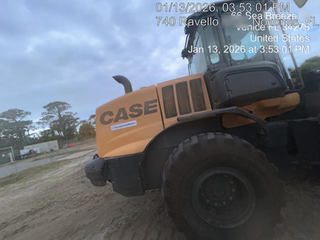 2023 CASE 621G