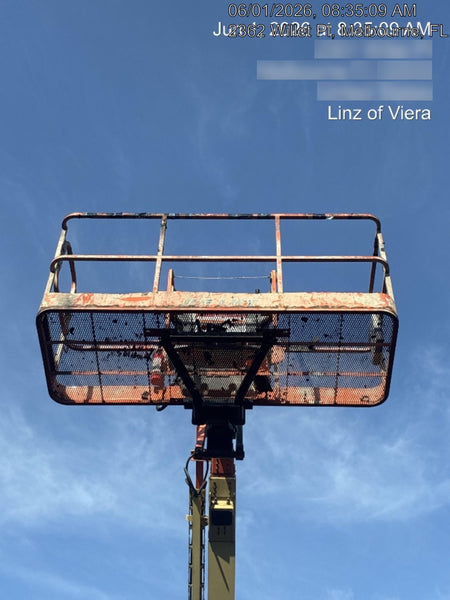 2022 JLG 660SJ