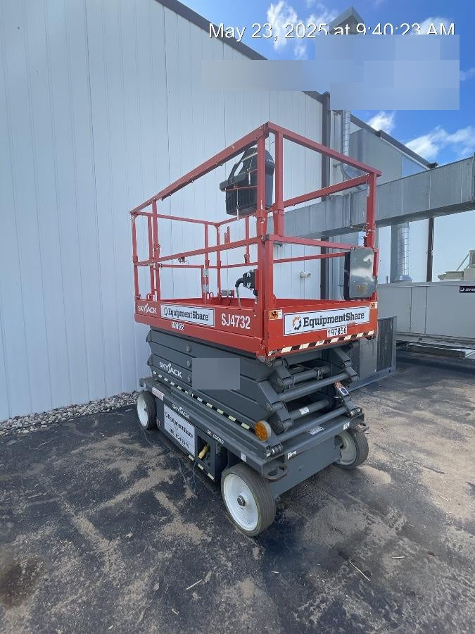 2021 SKYJACK SJ4732