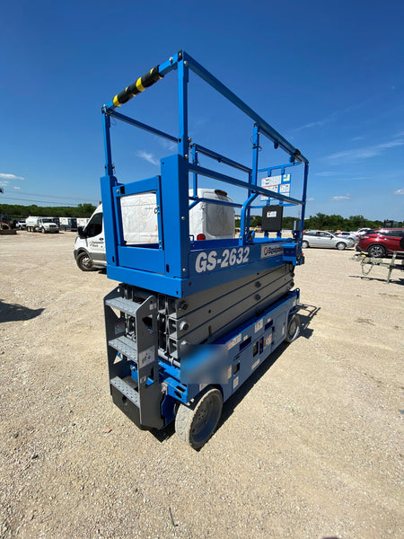 2023 GENIE GS-2632