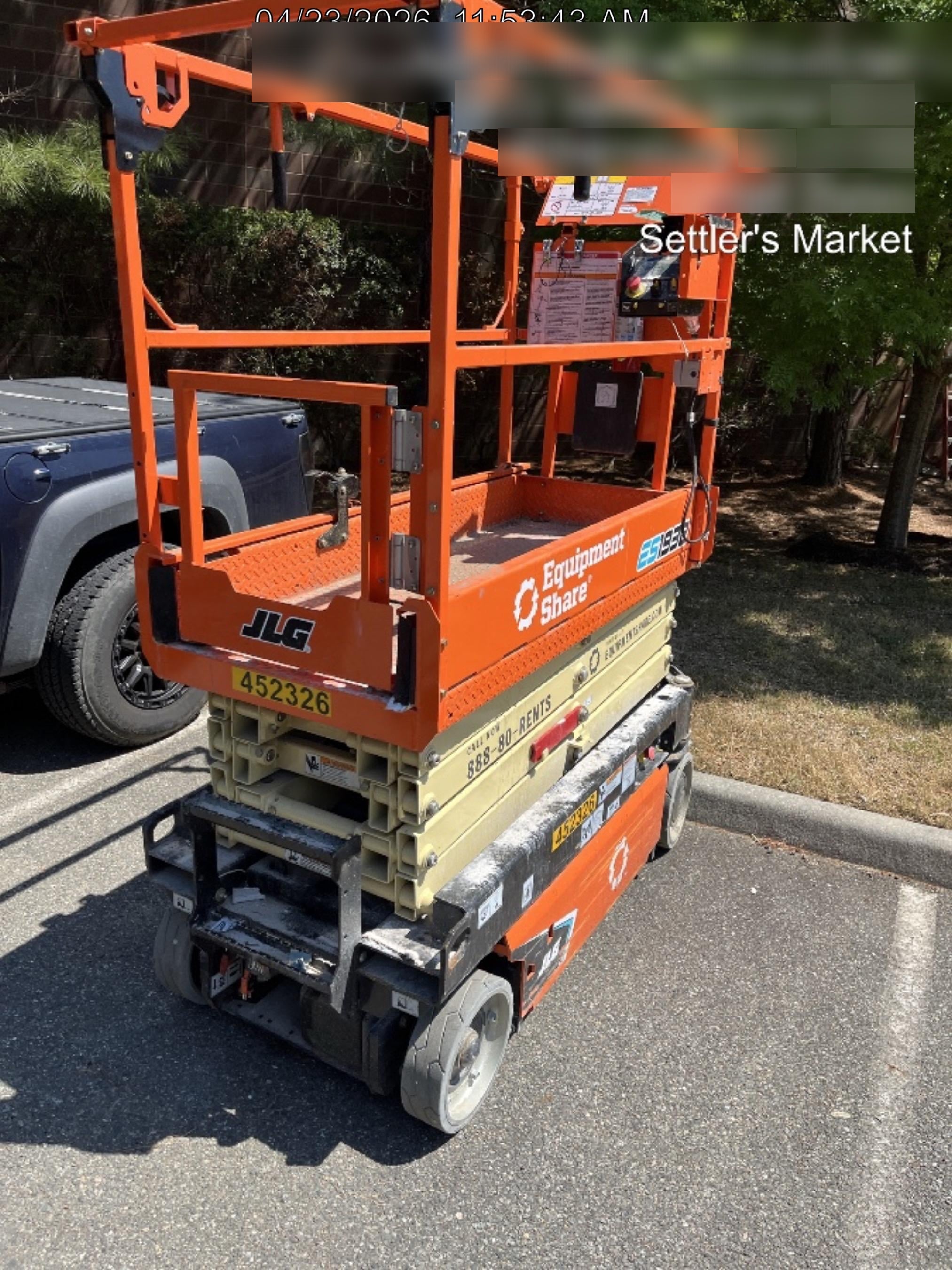 2024 JLG ES1932