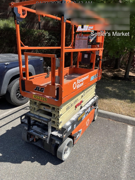 2024 JLG ES1932