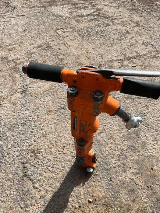 2024 MICHIGAN PNEUMATIC ES-TPB60-118-TRACKER