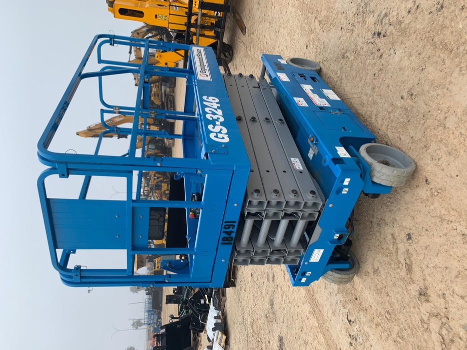 2018 Genie GS-3246 Genie GS-3246 w/Folding rails, Full height swing gate