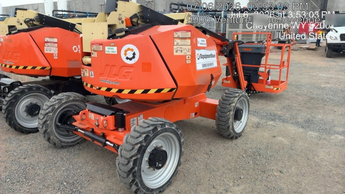 2022 JLG 340AJ