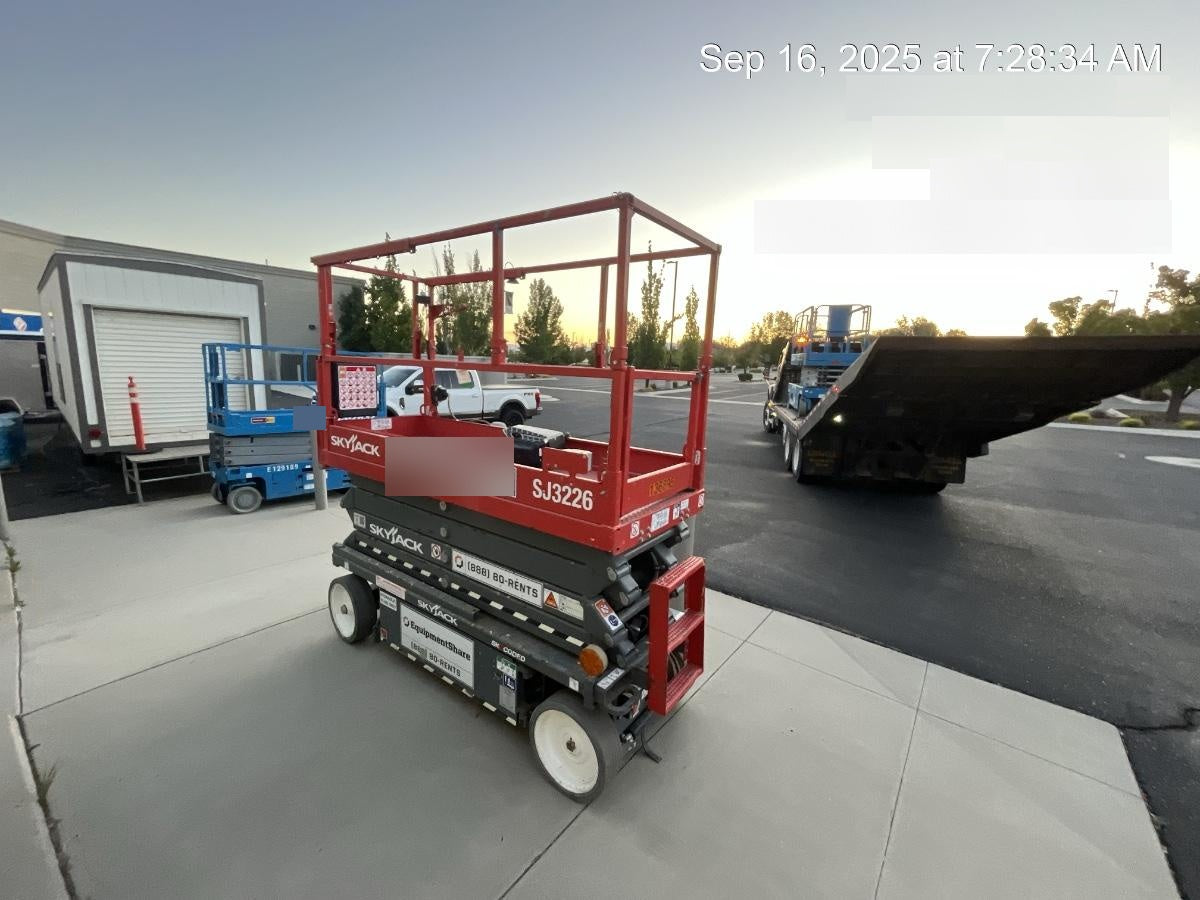2021 SKYJACK SJ3226