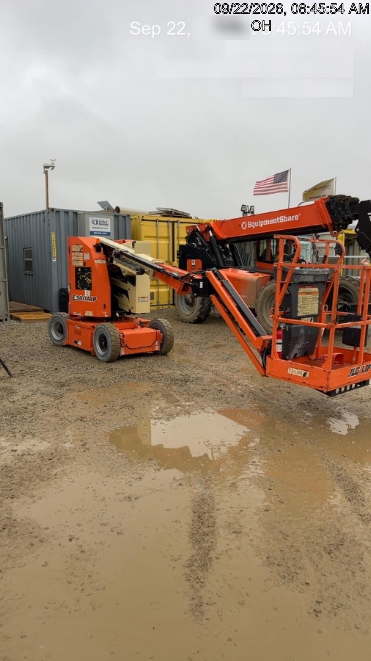 2019 JLG E300AJP