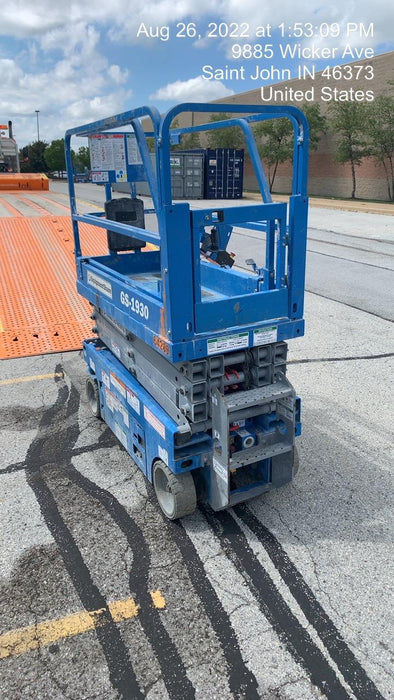 2020 Genie GS-1930 Solid Non Marking Tires, Beacon, Folding rails with half height swing gate