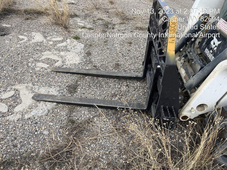 2023 PALADIN 48" Pallet Forks - Paladin