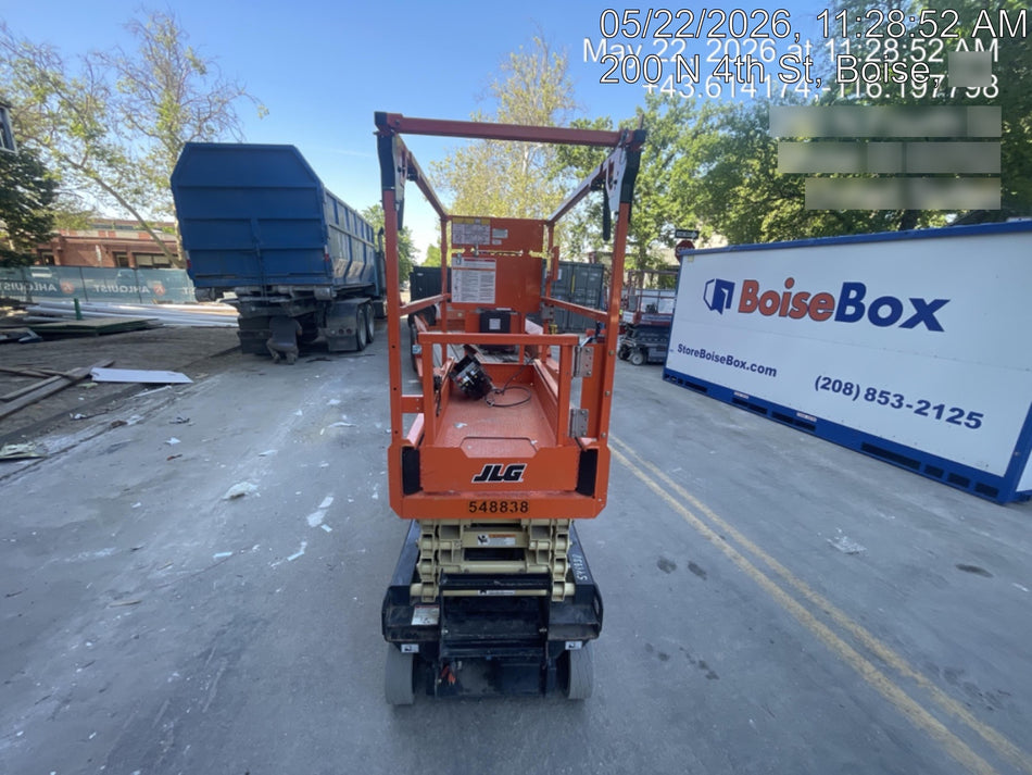 2025 JLG ES1932