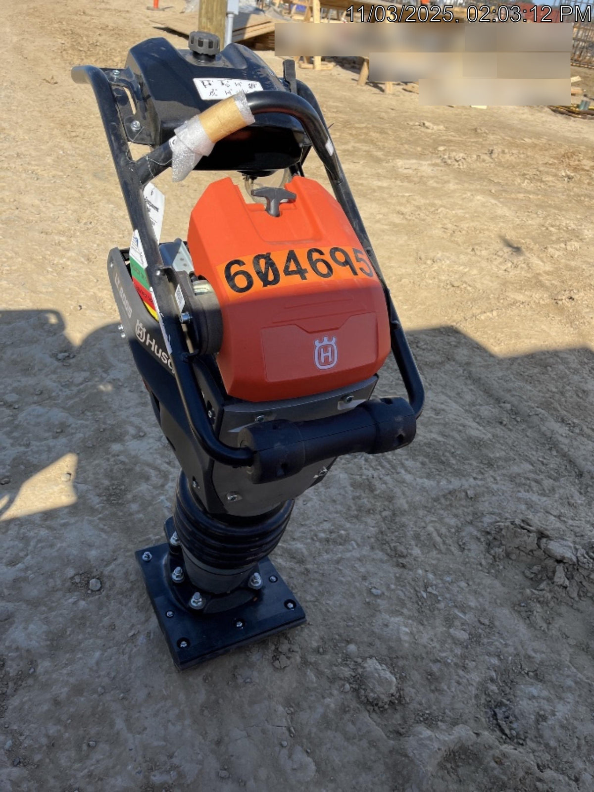 2025 HUSQVARNA LT6005