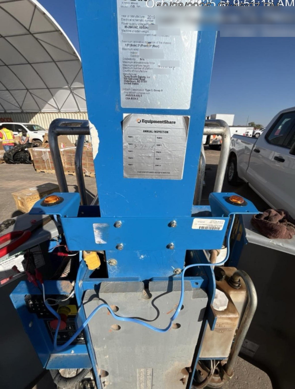 2019 GENIE GR-20