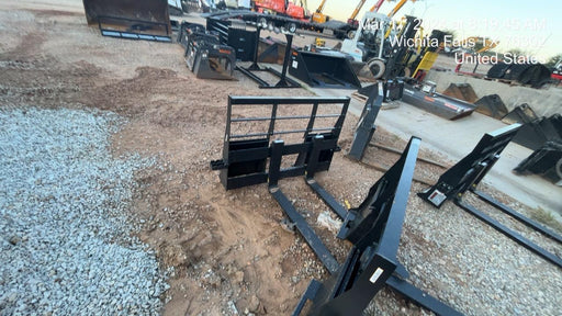 2024 ARROW MATERIAL HANDLING 48" Pallet Forks - Arrow