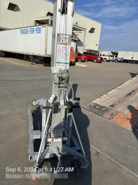 2023 GENIE SLC-24