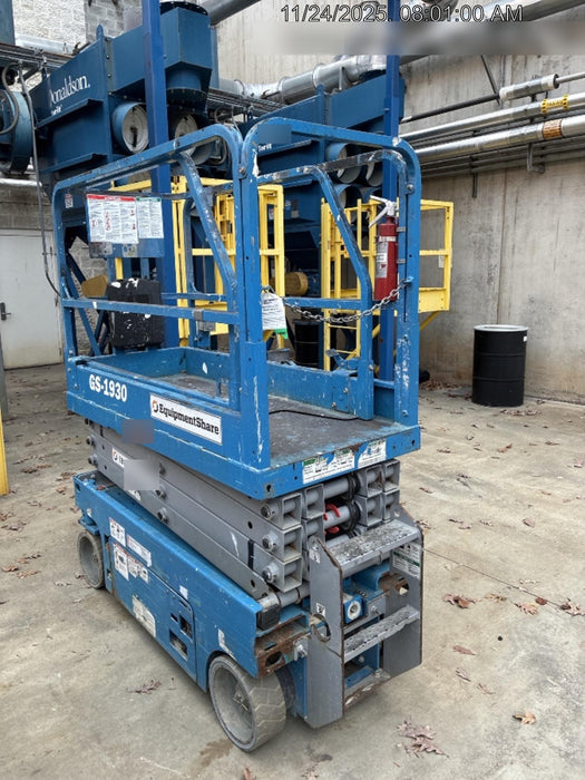 2020 Genie GS-1930 Fixed rails with chain entry gate - Pre A92.20