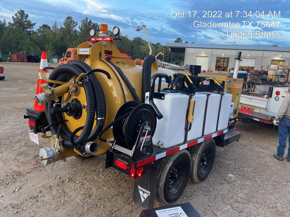 2023 Vac-Tron LP573XDT T4 Koehler Diesel Engine, 500 Gallon Debris Tank, x2 100 Gallon Water Tanks