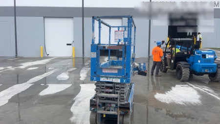 2020 Genie GS-1930 Solid Non Marking Tires, Beacon, Folding rails with half height swing gate