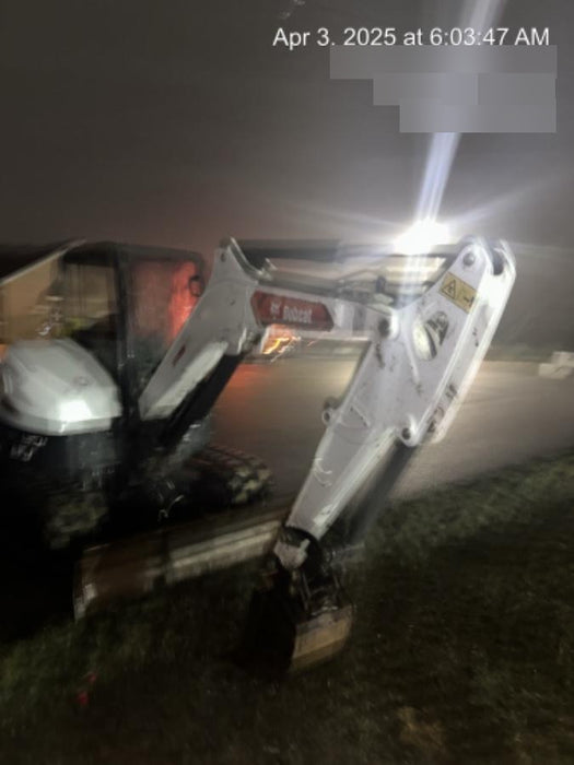 2022 Bobcat E50 Cab/Heat/Air, Rubber Tracks, Manual QC, Hydraulic Thumb