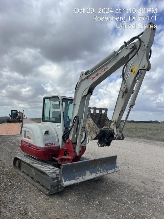 2020 Takeuchi TB250-2C Cab/Heat/Air, Rubber Tracks, Manual TAG QC