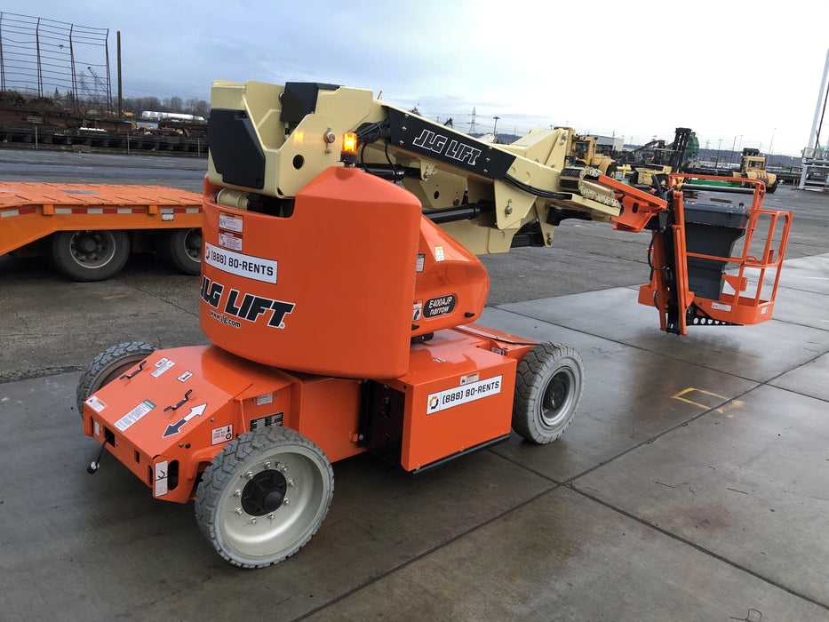 2019 JLG E400AJPN