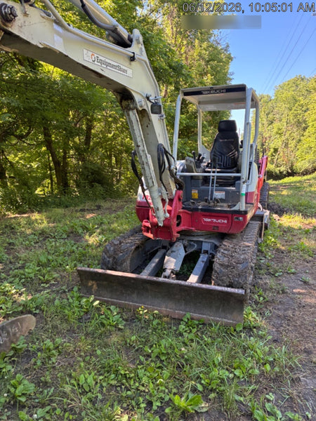 2021 TAKEUCHI TB250-2