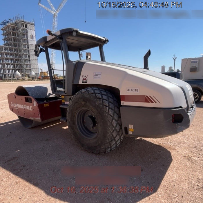 2023 DYNAPAC CA2500D