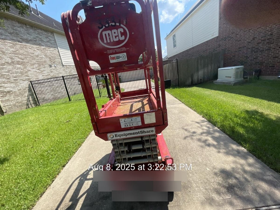 2019 MEC 1330SE Motion Alarm, Beacon, Includes MachineLink keypad and telematics device