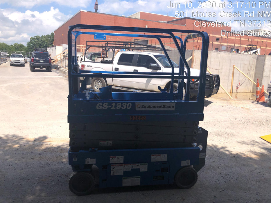 2019 Genie GS-1930 Fixed Rails with Chain Entry