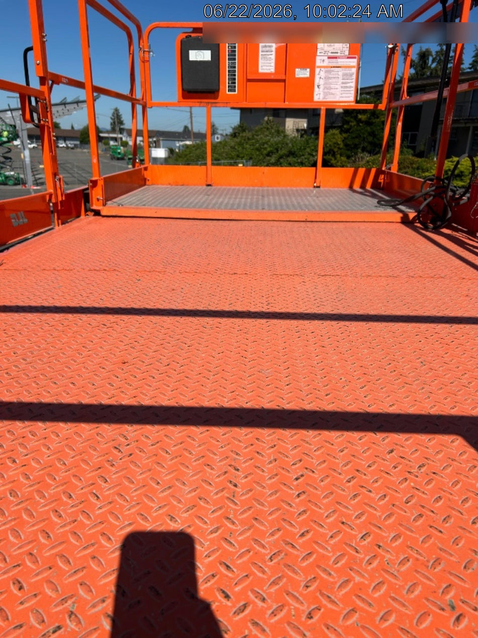 2024 JLG RT4394