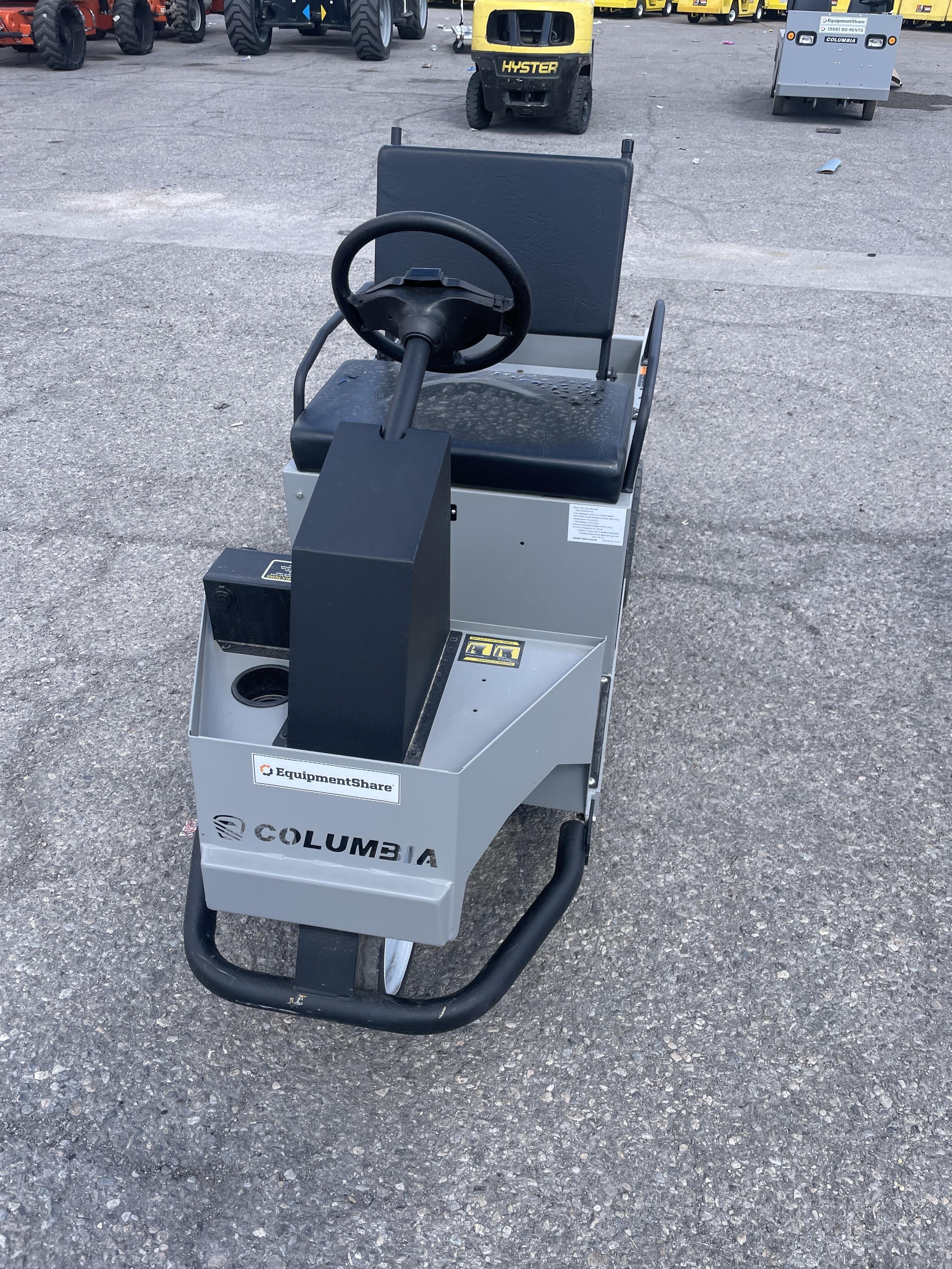 2022 COLUMBIA Expediter