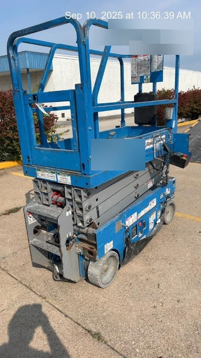 2020 Genie GS-1930 Solid Non Marking Tires, Beacon, Folding rails with half height swing gate