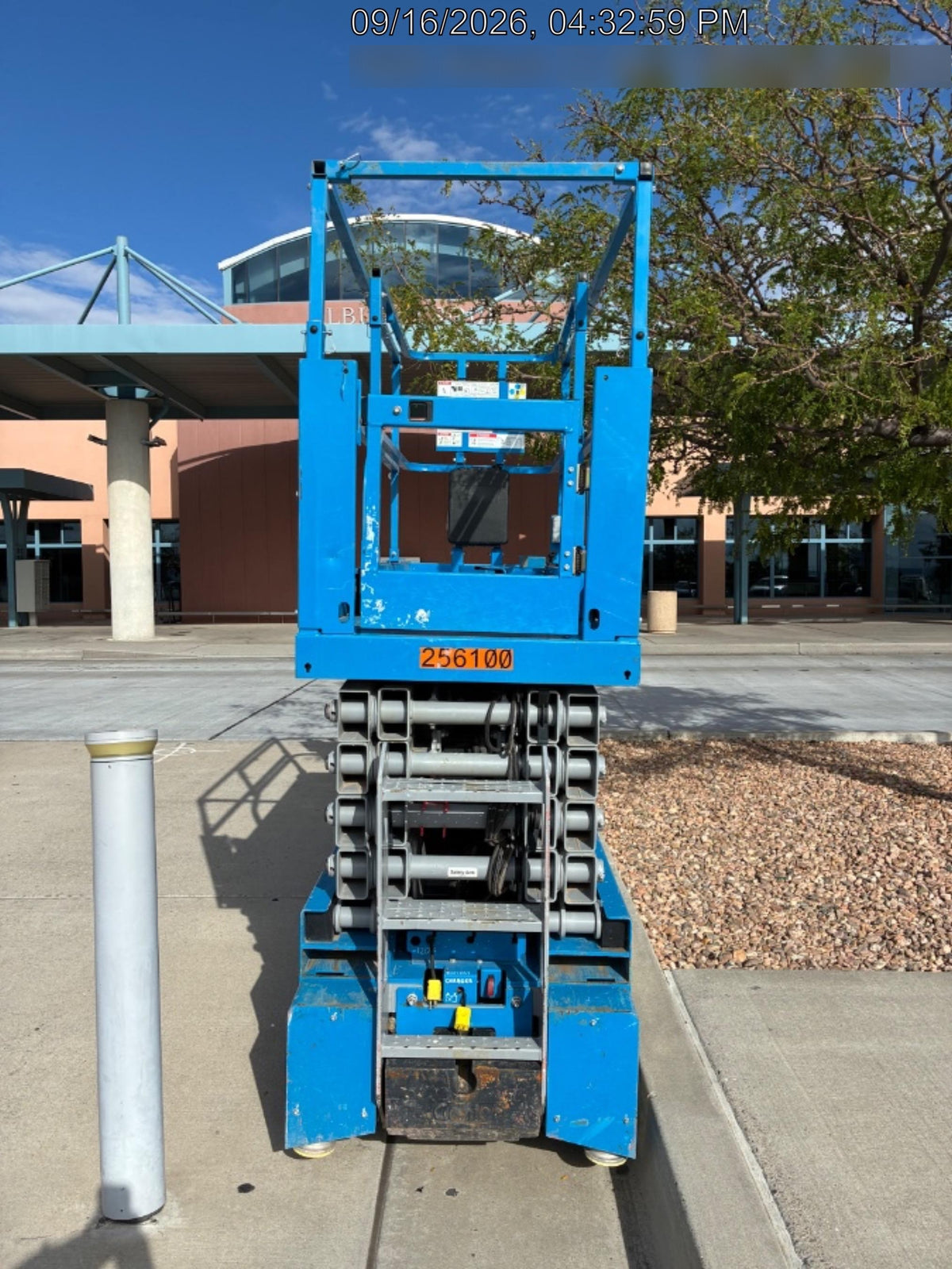 2022 GENIE GS-3232