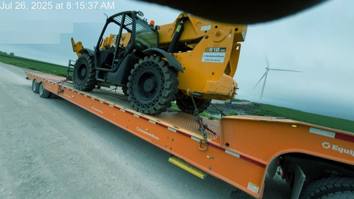 2019 JCB 512-56 Canopy, 109 HP, Solid Tires, STD Worklight, Beacon, Aux Hydraulics, Lifting Eye, Back up Alarm 66" Carriage/60" Forks