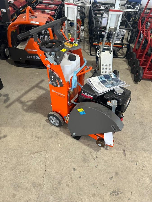 2025 HUSQVARNA FS 400 LV