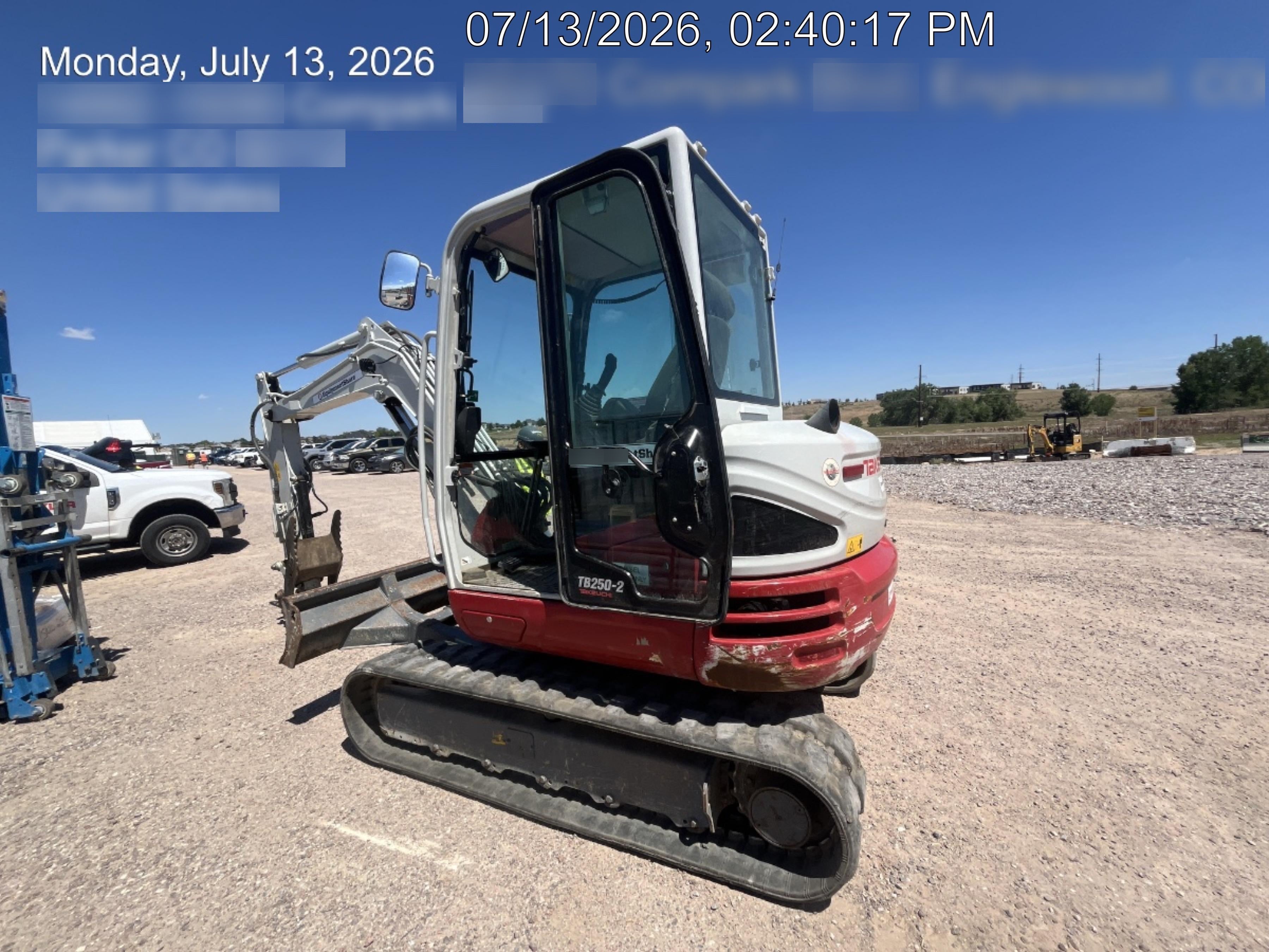 2023 TAKEUCHI TB250-2CR