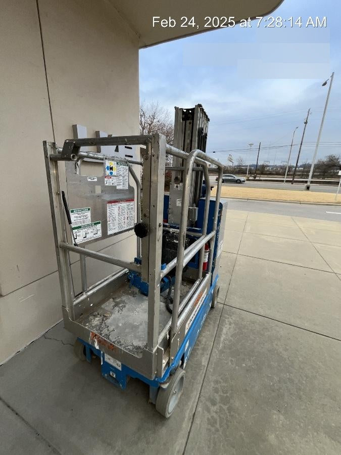 2019 GENIE GR-20