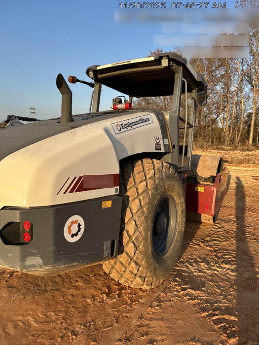 2023 DYNAPAC CA2500D