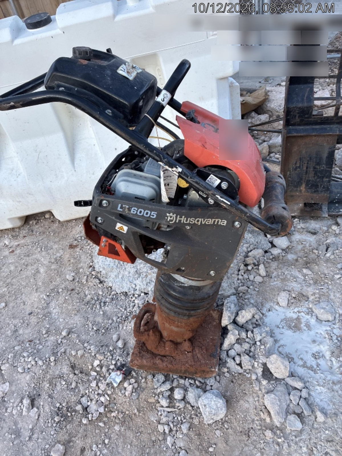 2025 HUSQVARNA LT6005