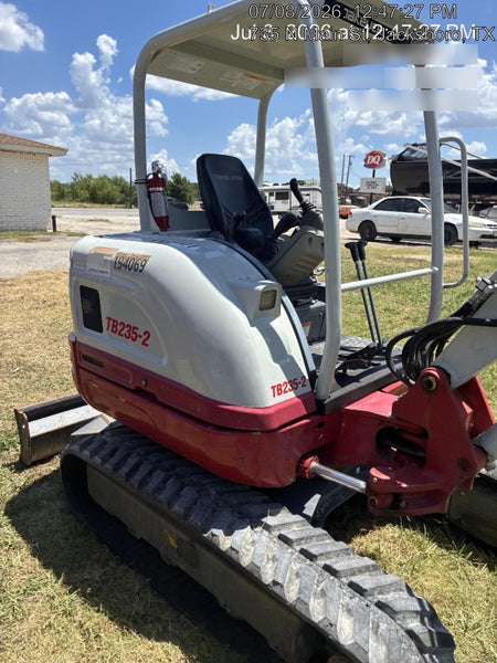 2021 TAKEUCHI TB235-2R