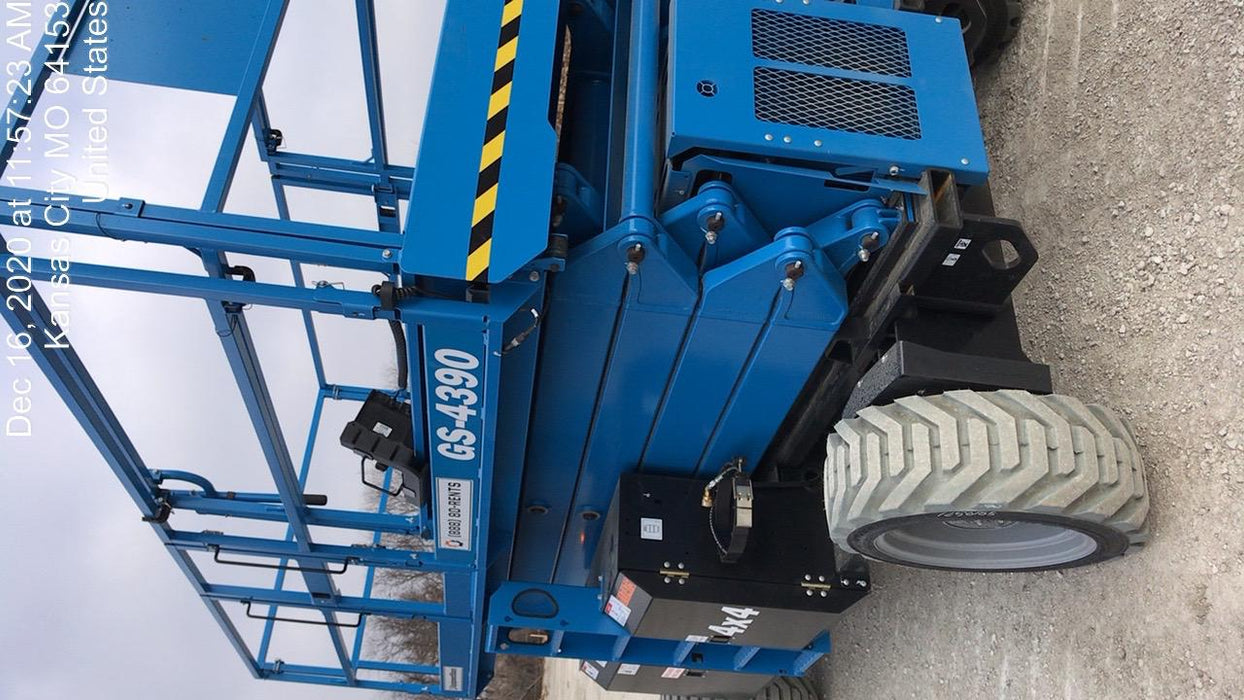 2020 GENIE GS-4390 RT