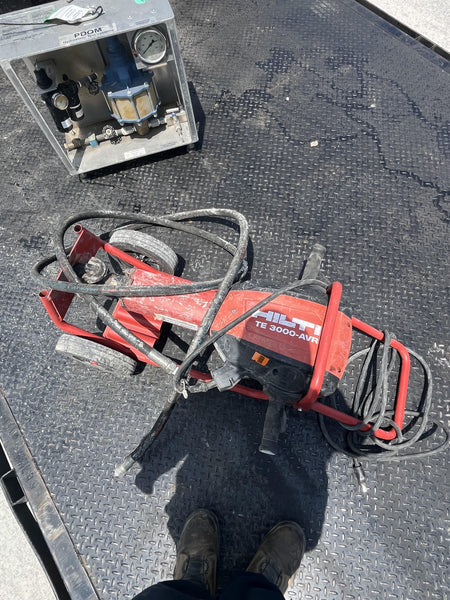 2019 HILTI TE 3000-AVR