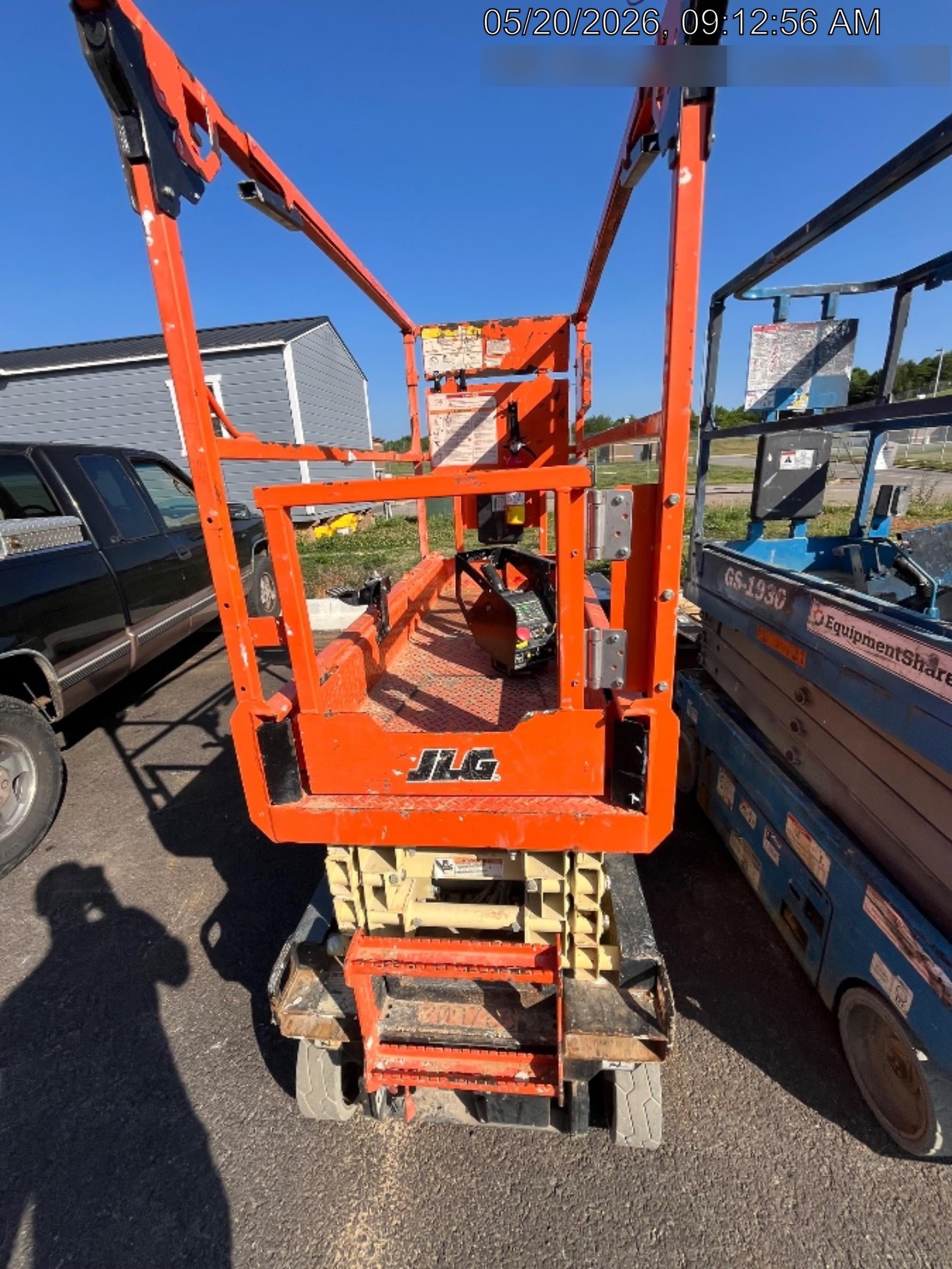 2022 JLG ES1932