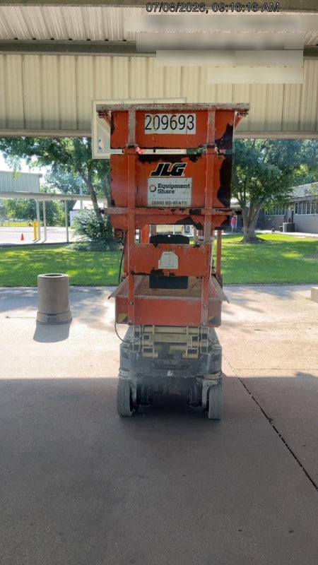 2022 JLG ES1932