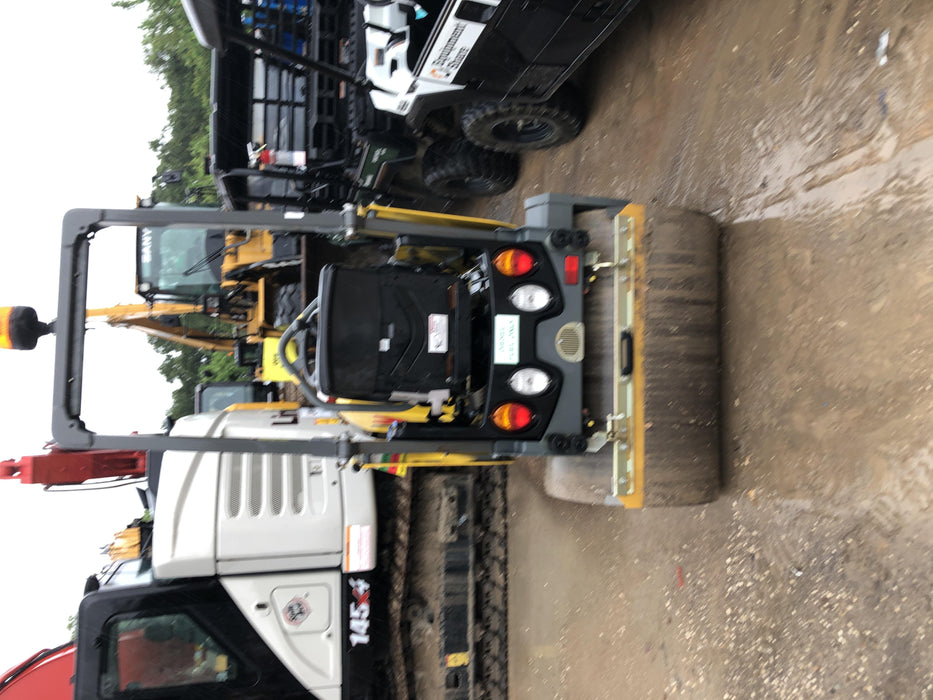 2018 WACKER NEUSON RD18