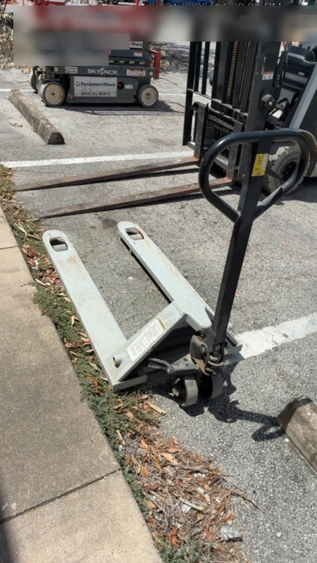 2024 STRONGWAY 4400 lb Pallet Jack