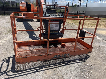 2019 JLG 860SJ