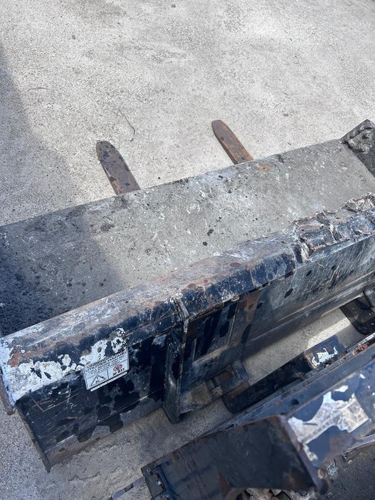 2022 ARROW MATERIAL HANDLING 48" Pallet Forks - Arrow