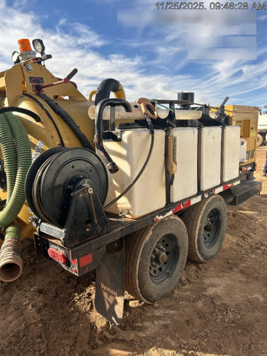 2022 VAC-TRON LP573XDT