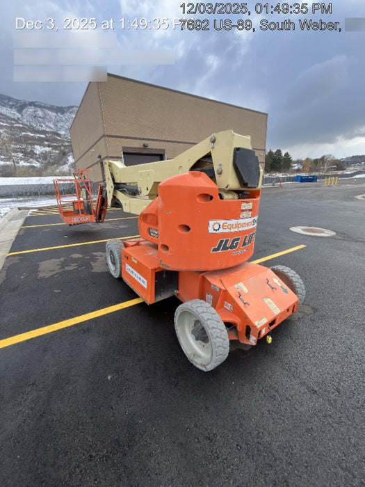 2019 JLG E400AJPN